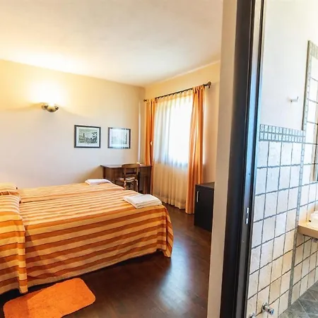 酒店 Sogni Di Langa 3*